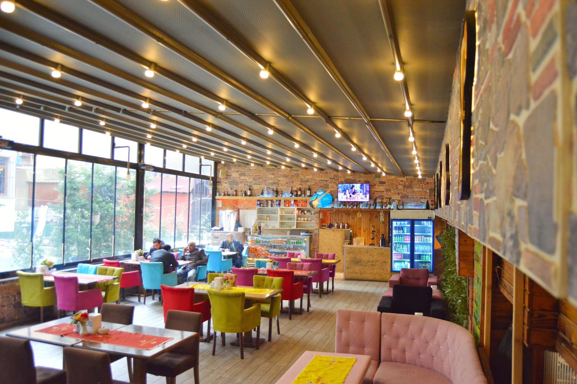 Comfort Downtown Istanbul Exterior foto
